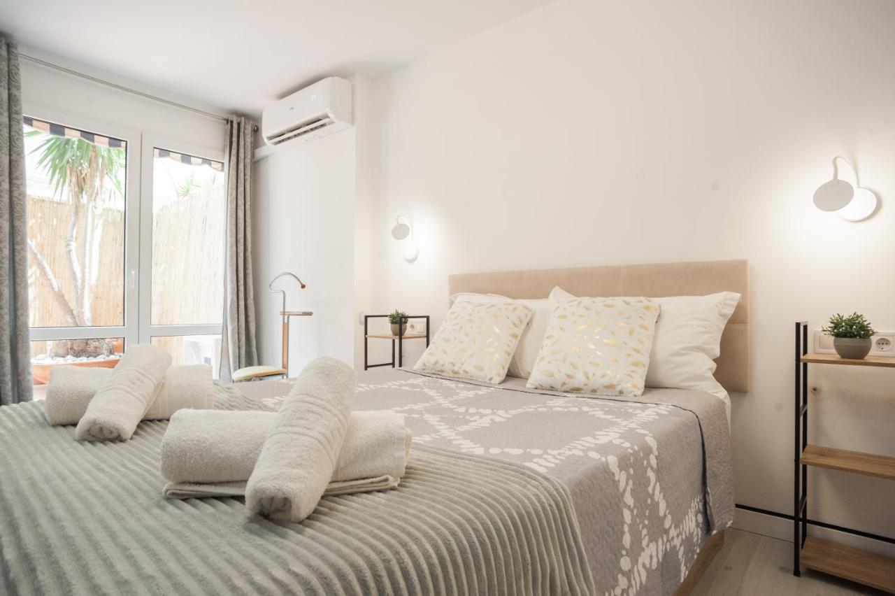 Oasis Apartment Valencia Exterior photo